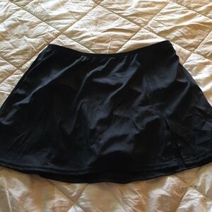 Miraclesuit Elegant Black Women's Swim Skort NWOT Size 10